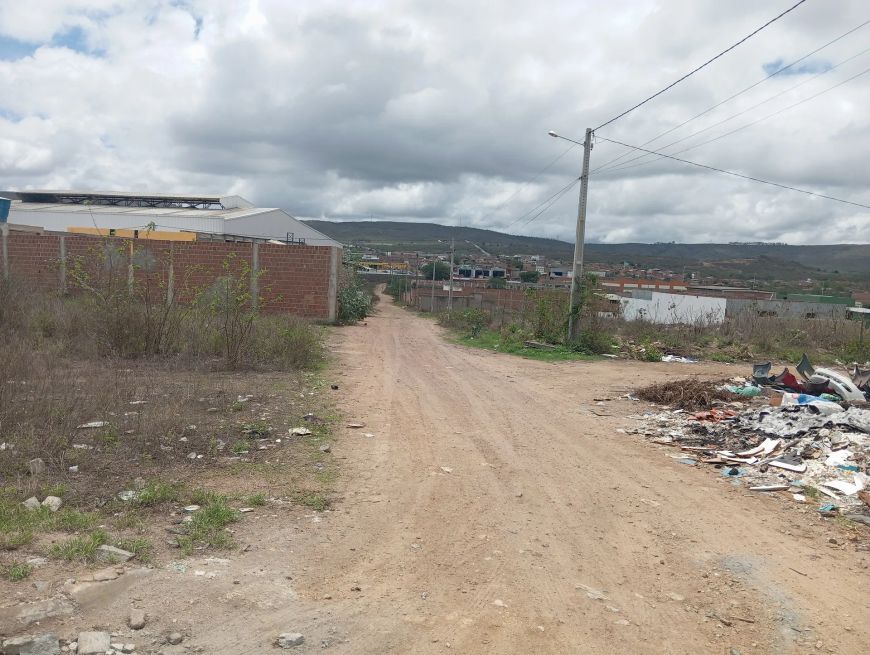 Vendo Lotes em Bezerros, á partir de 350mt, Parcelas á partir de R$: 350.000