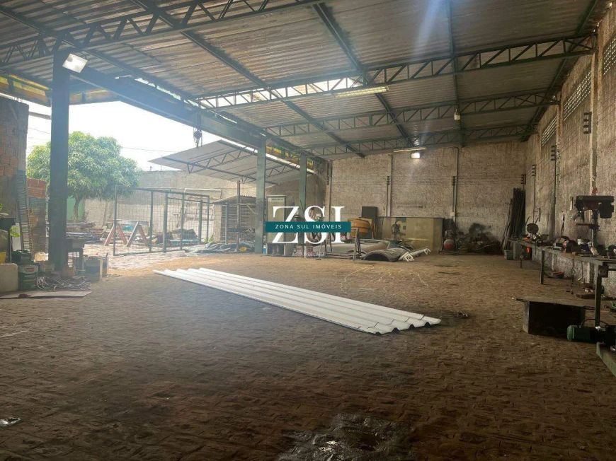GALPÃO EM BEZERROS, 720 M², VENDE