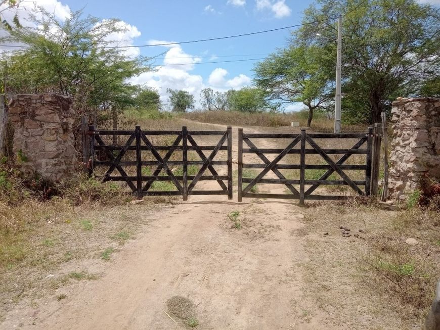 Terreno 10*20 = 200m2 no loteamento São Jose na subida para Serra Negra