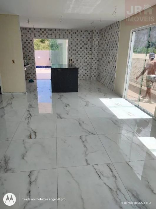 Sobrado para venda possui 293 metros quadrados com 5 quartos em Serra Negra - Bezerros - PE