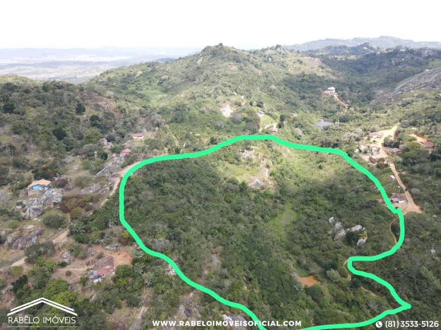 Propriedade de 3.05 hectares em Serra Negra, Bezerros -PE