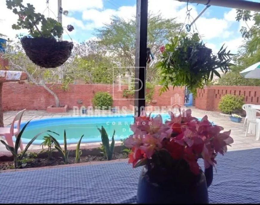 Chácaras em Bezerros 2000², terração 3Qts(1St).Piscina px centro