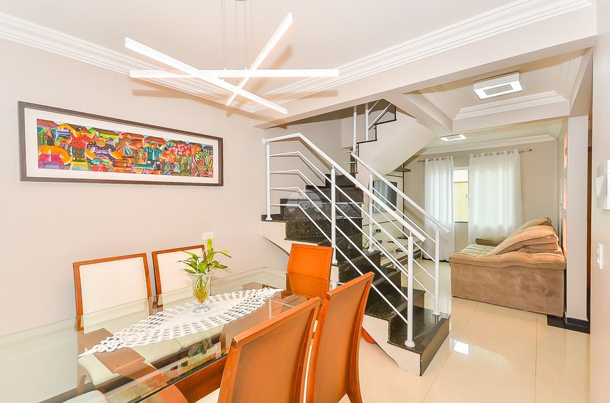 Imóvel para venda com 3 quartos sendo 1 suíte em Boqueirão - Curitiba - PR