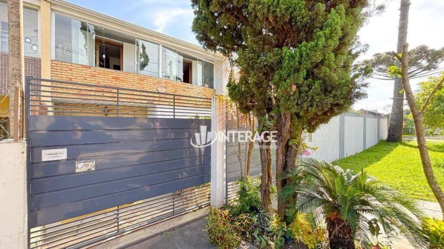 Sobrado com 4 dormitórios à venda, 170 m² por R$ 730.000,00 - Boa Vista - Curitiba/PR