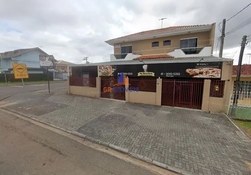 Sobrado para Venda em Curitiba, Cajuru, 3 dormitórios, 1 suíte, 2 banheiros, 4 vagas