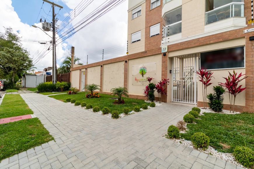 Apartamento porteira fechada com 2 quartos e com 1 vaga no Bacacheri - Curitiba/PR.