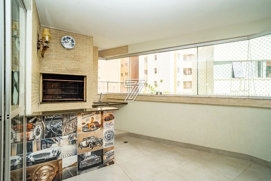Apartamento a venda tem 299m² com 4 quartos no Bigorrilho - Curitiba - PR