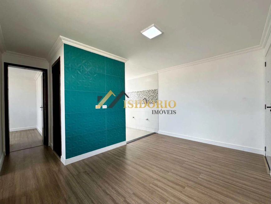 APARTAMENTO NO GANCHINHO! 02 QUARTOS, VAGA DE GARAGEM