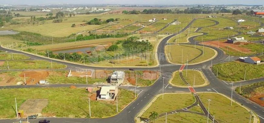 Terreno Padrão em Mirassol
