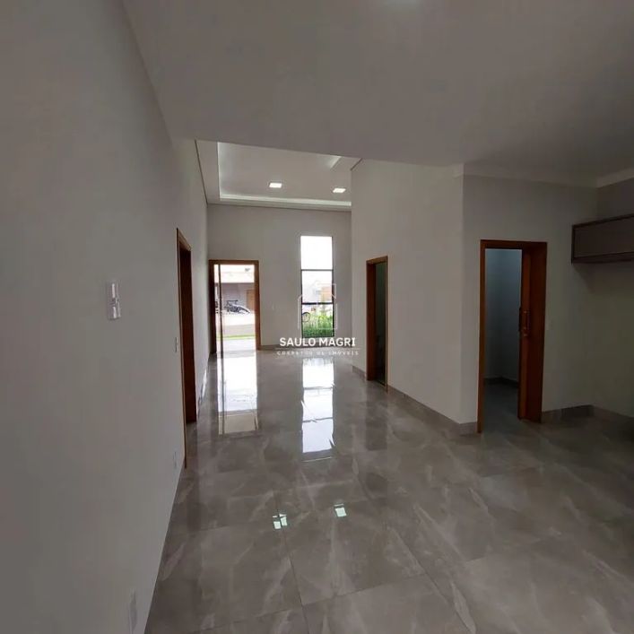 Oportunidade Imperdível - Casa em Condomínio Fechado Setlife 2
