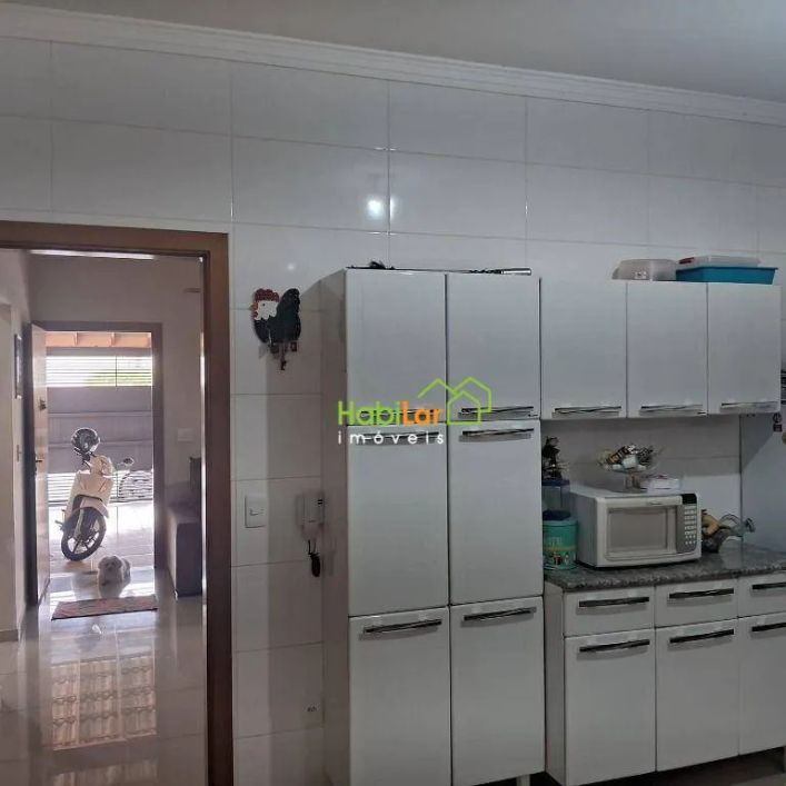 Casa com 3 dormitórios à venda, 180 m² por R$ 390.000 - Regissol - Mirassol/SP
