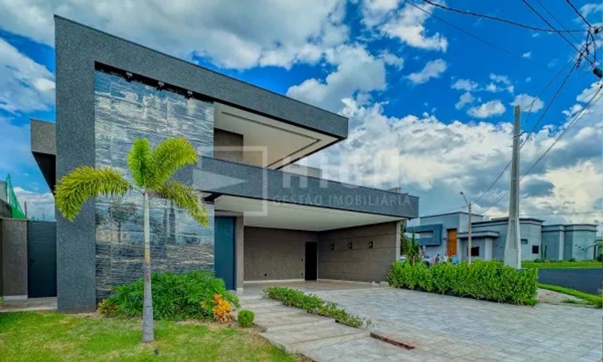 Casa térrea para venda no condomínio residencial Terra Vista Club - 3 Suítes e piscina aquecida