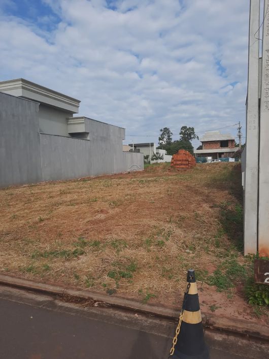 Terreno Condomínio em Mirassol