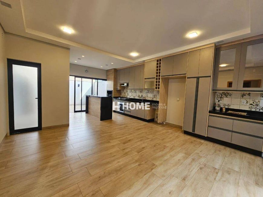 Casa com Fotovoltaica, 3 dormitórios à venda, 155 m² por R$ 900.000 - SetLife Residence Club 1 - Mir