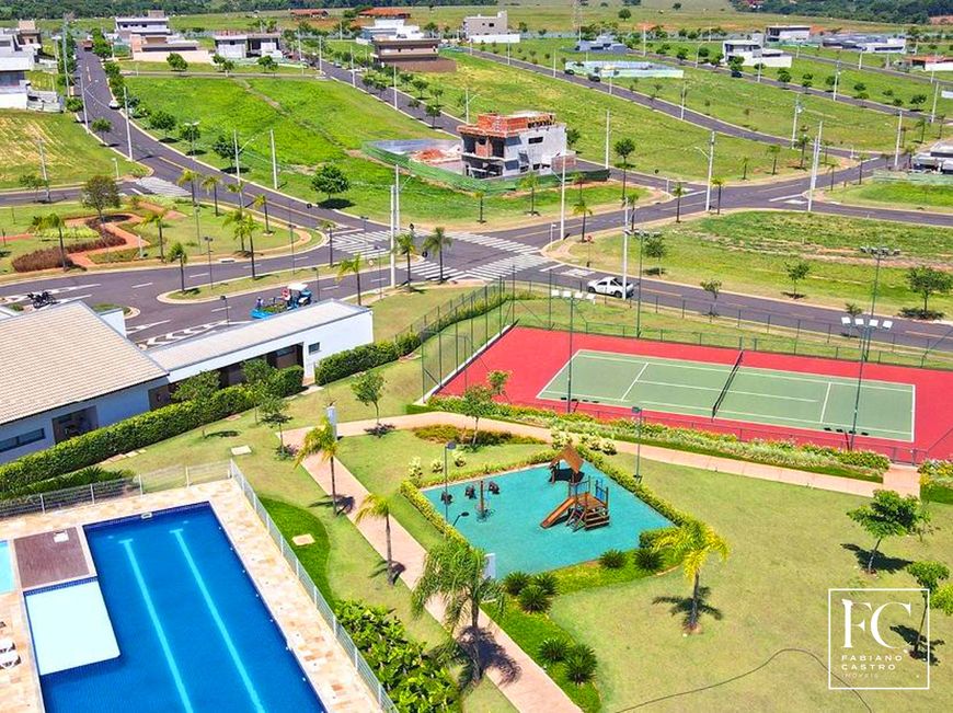 Vende-se terreno no Alphaville Mirassol.