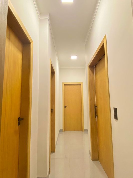Vende-se Encantadora Casa no Parque dos Ipês Mirassol