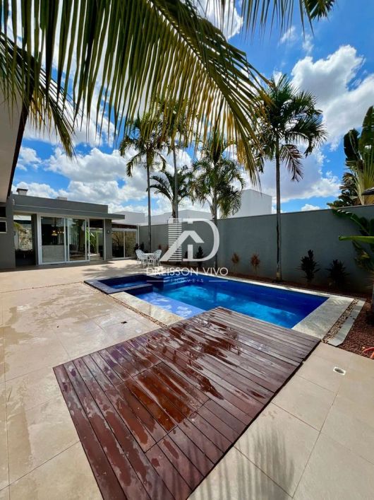 Casa à Venda em Condomínio Golden Park Residence, Mirassol - SP