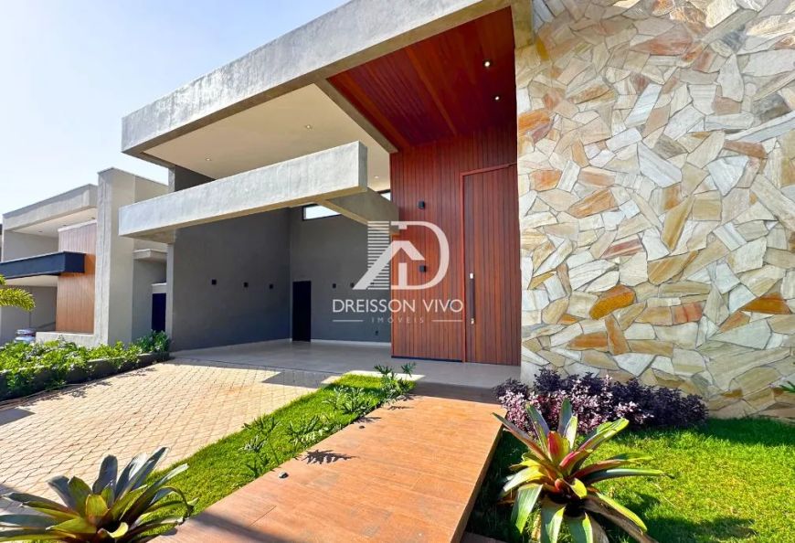 Casa à Venda em Condomínio Terra Vista Residence Club, Mirassol - SP