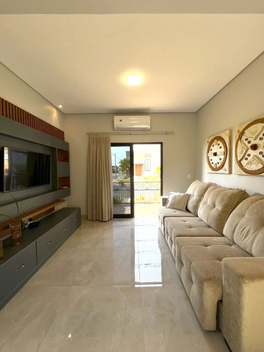 Casa Condomínio Terra Vista.