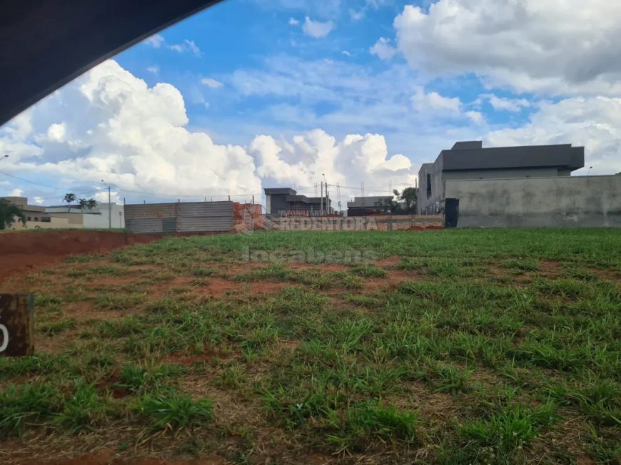 Terreno Condomínio em Mirassol
