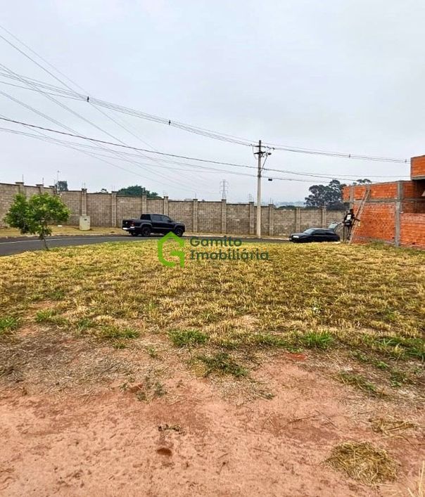 Terreno de Esquina no Condomínio Setlife I em Mirassol/SP.