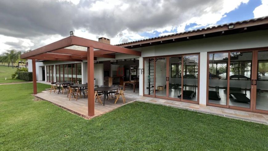 Terreno Próximo da Portaria no Condominio Terras de Alphaville 304m2