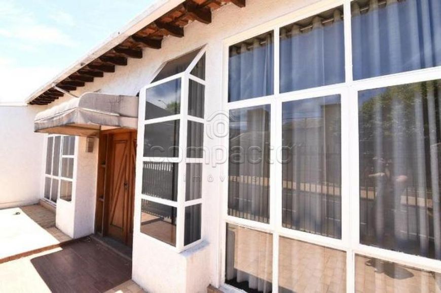 Casa Padrão em Mirassol