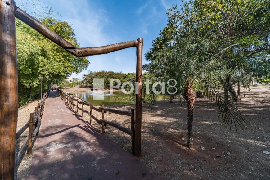 Casa 3 Quartos condomínio Golden Park 420 m2