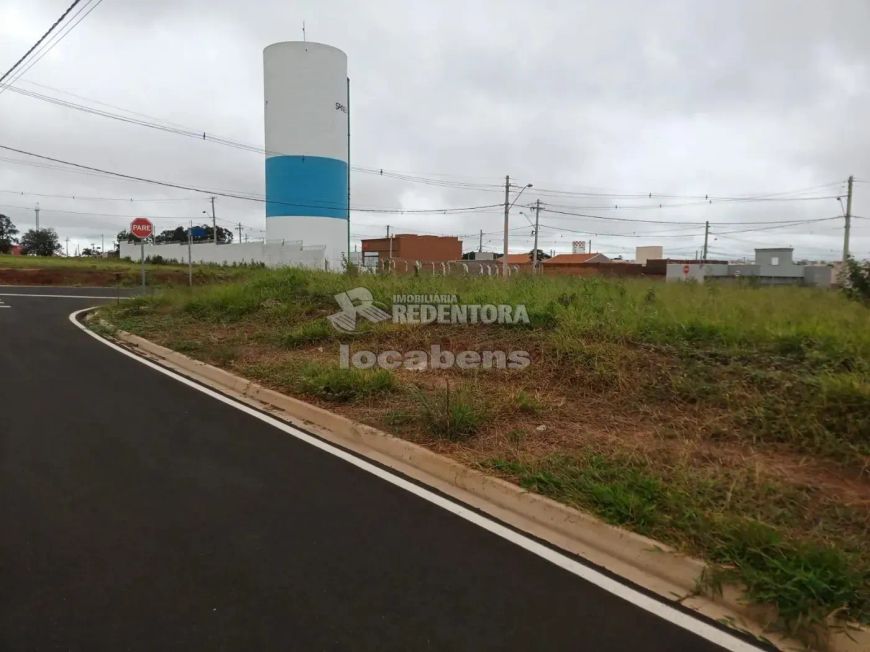 Miravista Residencial- Terreno plano com 200 m².