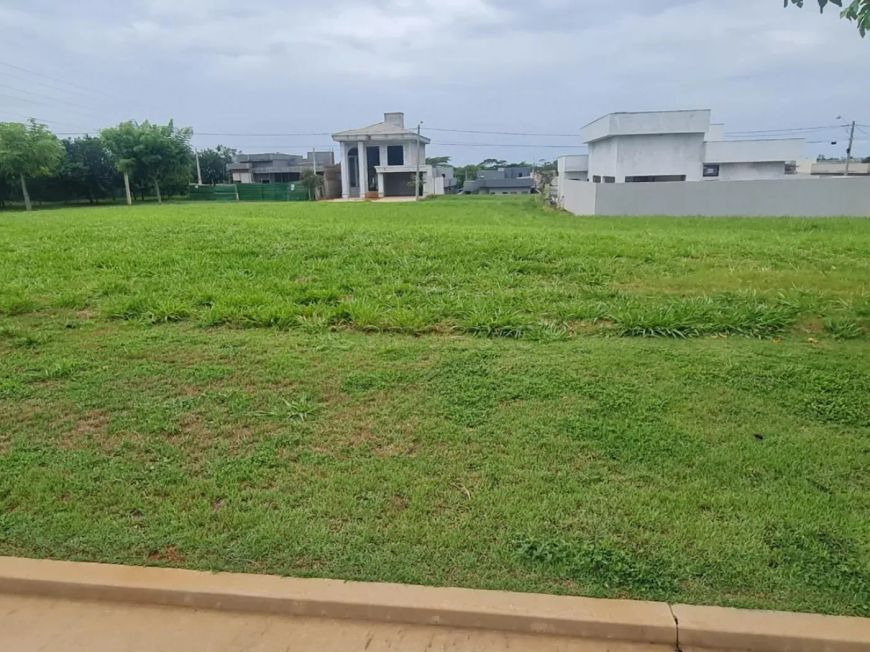 Terreno Condomínio em Mirassol