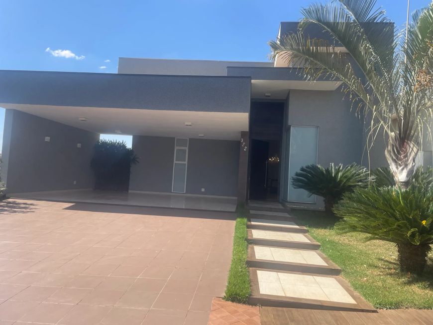 Excelente casa disponível para venda no condomínio Terra Vista!