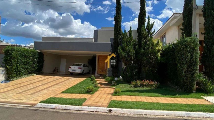 Casa com 3 dormitórios à venda, 250 m² por R$ 1.530.000,00 - Golden Park - São José do Rio Preto/SP