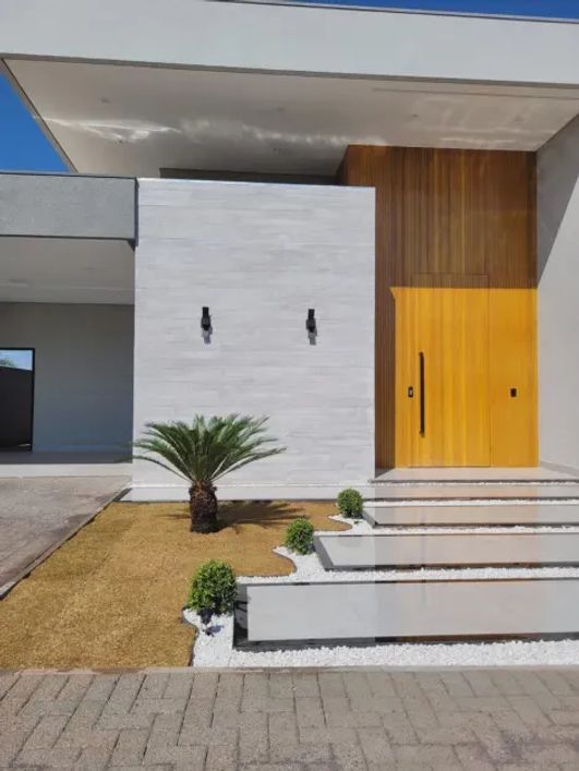 Casa térrea com 3 suítes em condomínio fechado - Mirassol