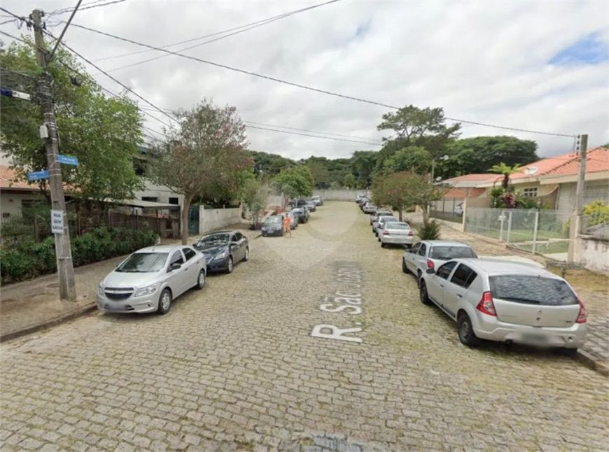 Sobrado com 2 quartos à venda em Jardim Botânico - PR