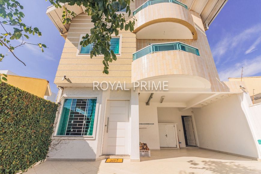Sobrado frente rua com 3 dormitórios (1 suíte) à venda, 186 m² - Portão - Curitiba/PR