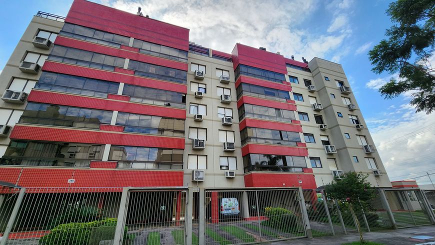 Linda Cobertura totalmente reformada c/ 139m², 2 quartos em Jardim Lindóia - Porto Alegre - RS