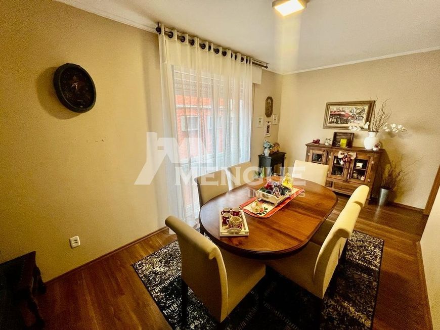 Apartamento residencial com 3 dormitórios e 1 vaga em condomínio à venda no bairro Cristo Redentor e
