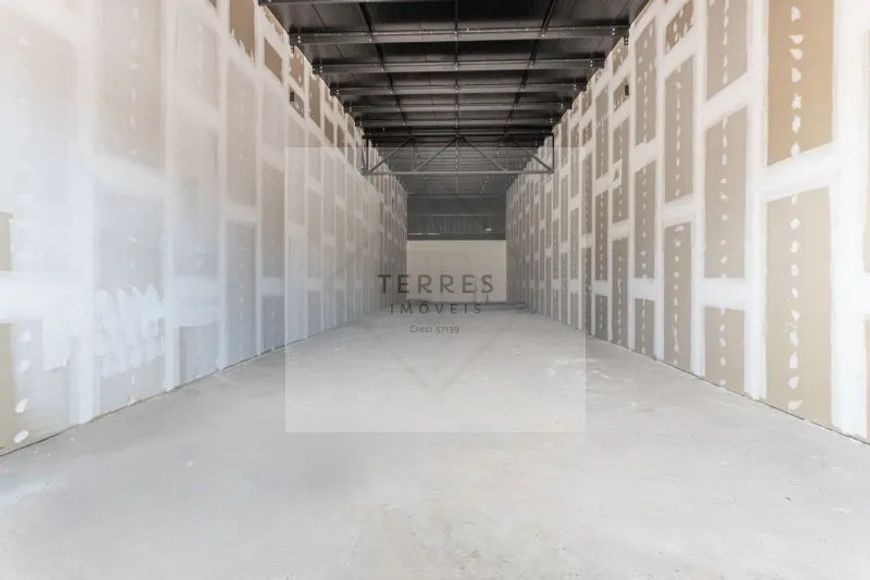 Ponto comercial/Loja/Box para aluguel com 220 metros quadrados em Praia de Belas - Porto Alegre - RS