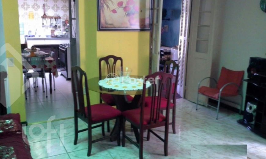 Casa à venda Rua Coronel Neves, Medianeira - Porto Alegre