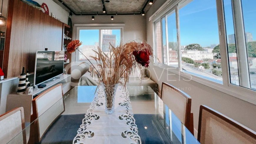 Apartamento mobiliado próximo ao Conceição