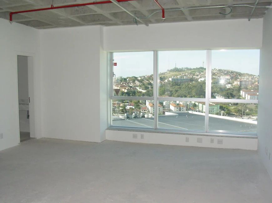 Escritório para Alugar no Bairro Cristal com 287 m² de Área Útil Disponível