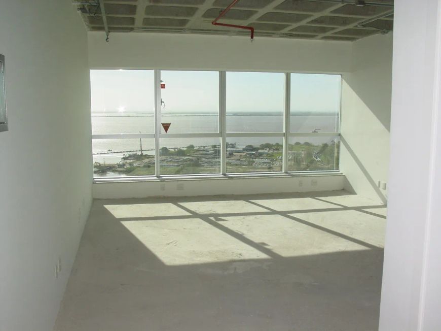 Escritório para Alugar no Bairro Cristal com 287 m² de Área Útil Disponível