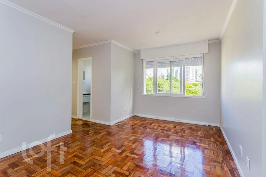 Apartamento à venda em Vila Ipiranga com 58 m², 2 quartos