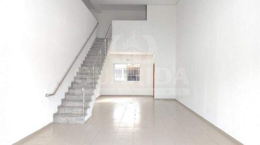 Loja/Ponto Comercial para aluguel, 1 vaga, Espírito Santo - Porto Alegre/RS