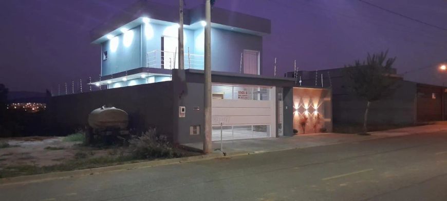 Casa para Venda em Itupeva, Residencial Tosi, 2 dormitórios, 2 suítes, 3 banheiros, 2 vagas