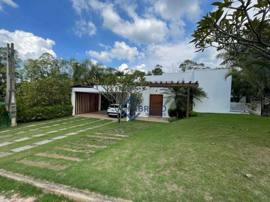 Casa com 3 dormitórios à venda, 433 m² por R$ 2.550.000,00 - Condomínio Residencial Terras de Santa