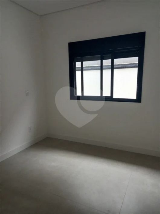 Condomínio com 3 quartos à venda em Residencial Vila Victoria - SP