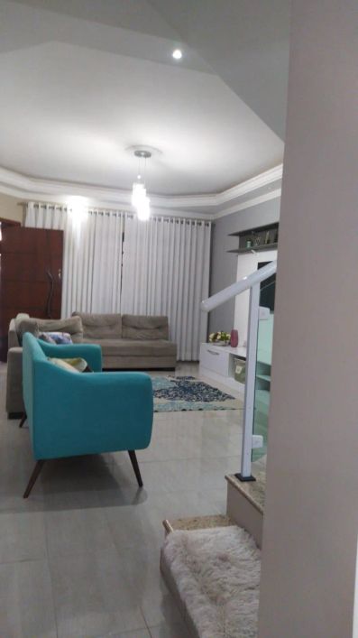 Sobrado à venda em Itupeva, Jardim Brasil, com 4 quartos, com 223 m²