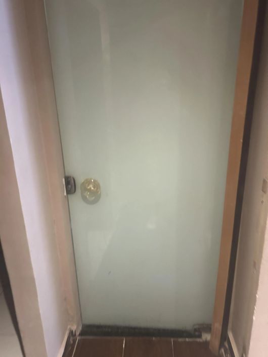 JN VENDO OU ALUGO CASA NA RUA TRÊS DE MAIO COM A GENTIL PARA FINS COMERCIAIS E RESIDENCIAIS