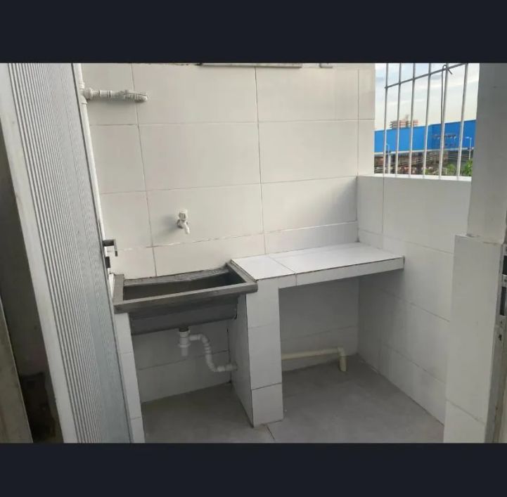 Vendo Apartamento na Av. Conselheiro Furtado